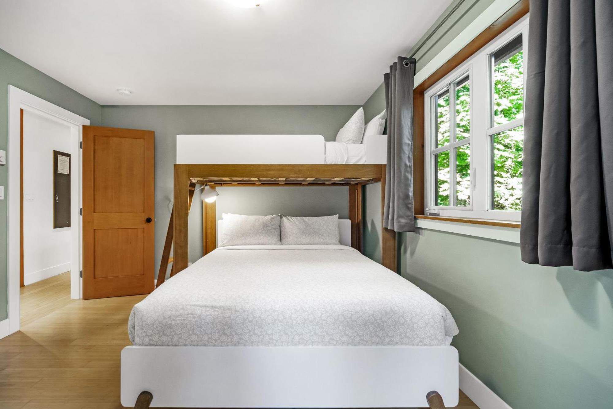 Sunwolf Riverside Cabins Brackendale Exterior foto