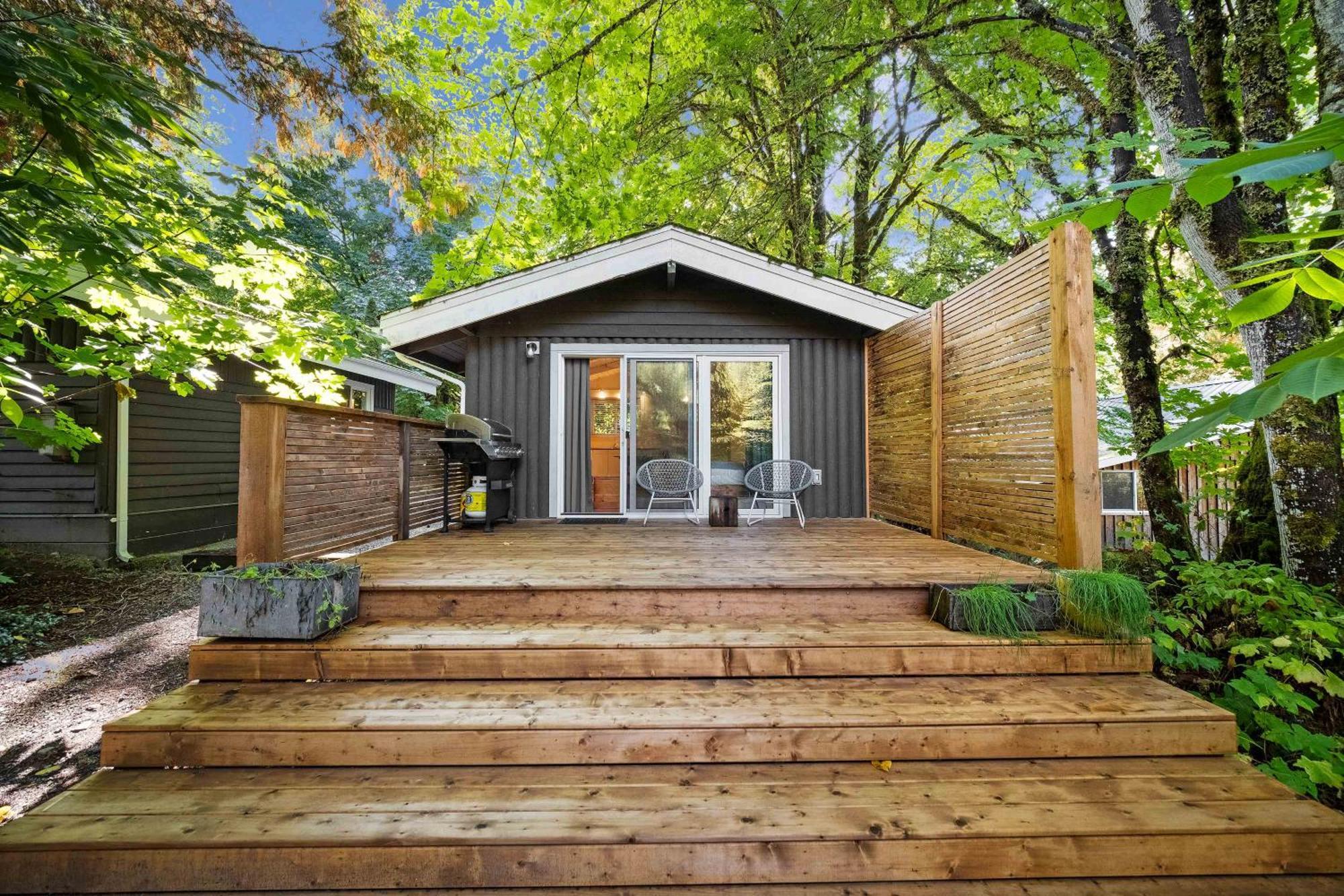 Sunwolf Riverside Cabins Brackendale Exterior foto