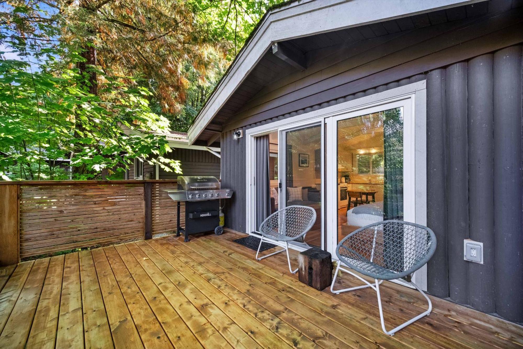 Sunwolf Riverside Cabins Brackendale Exterior foto