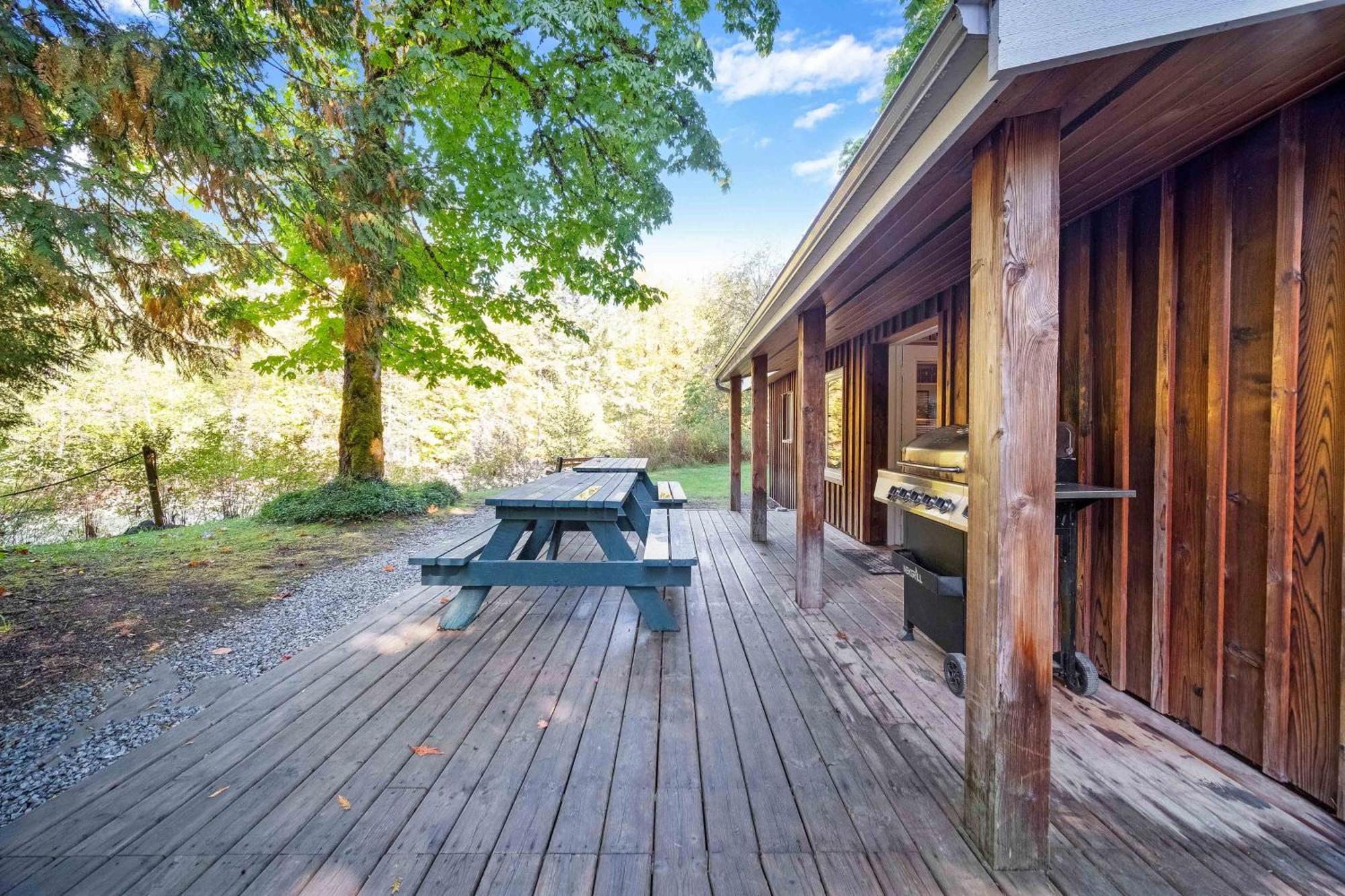 Sunwolf Riverside Cabins Brackendale Exterior foto