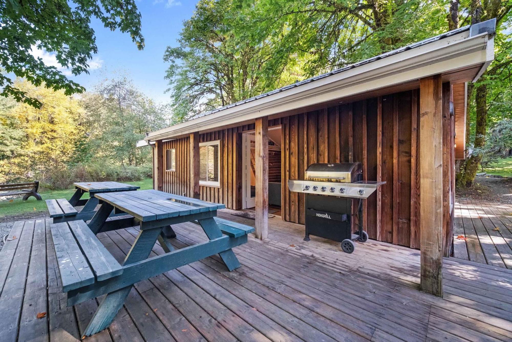 Sunwolf Riverside Cabins Brackendale Exterior foto