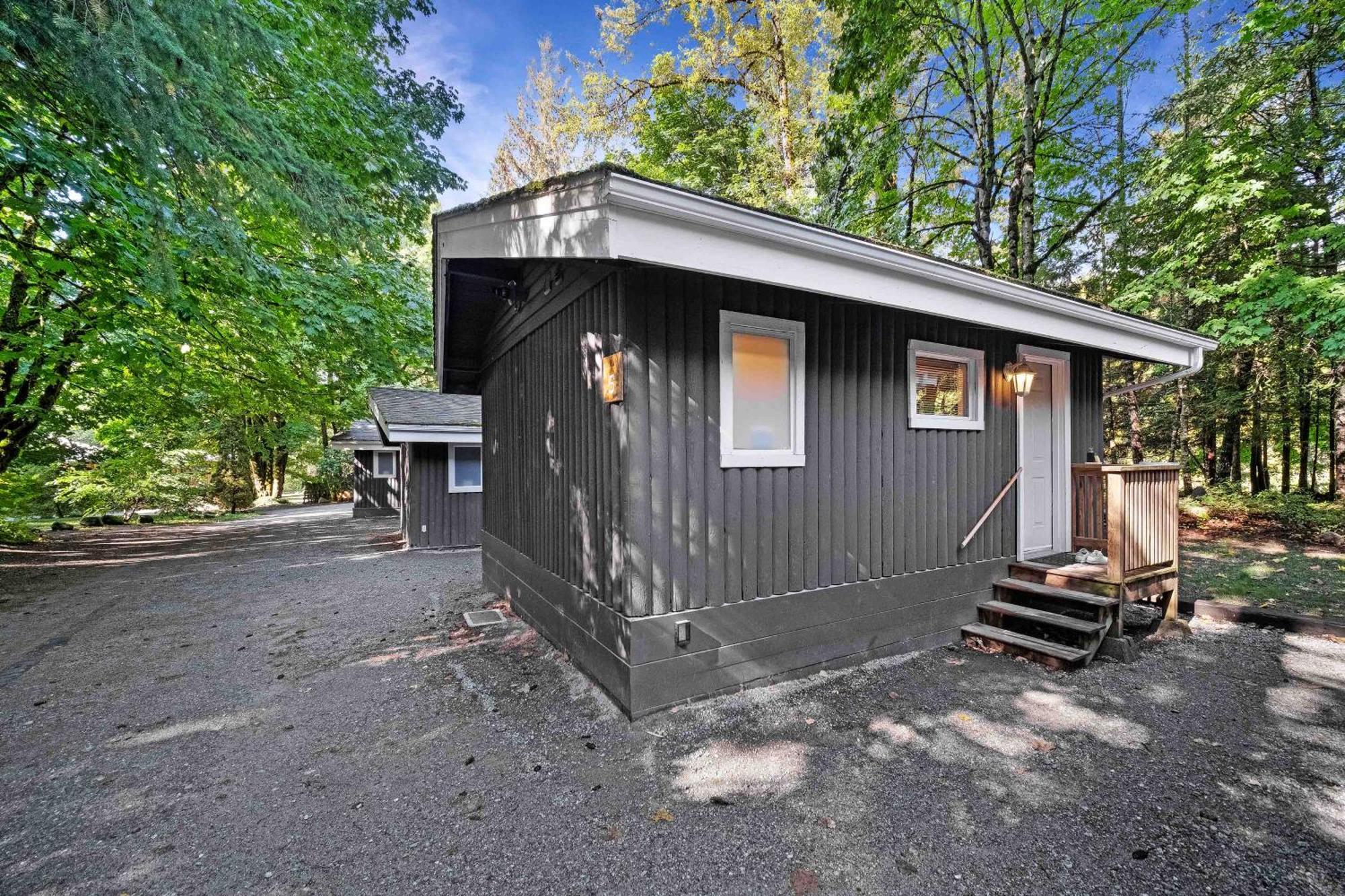 Sunwolf Riverside Cabins Brackendale Exterior foto